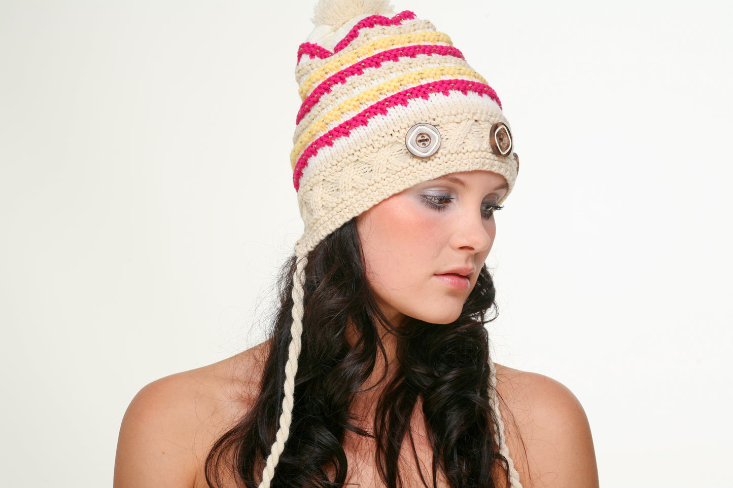 DC-W-405-2-Naturfarbene Mütze mit Norwegermuster