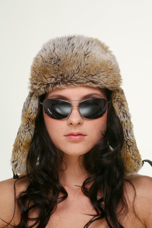 DC-W-470-Leder Mütze mit langen Ohrenklappen und Verschluß am Hals