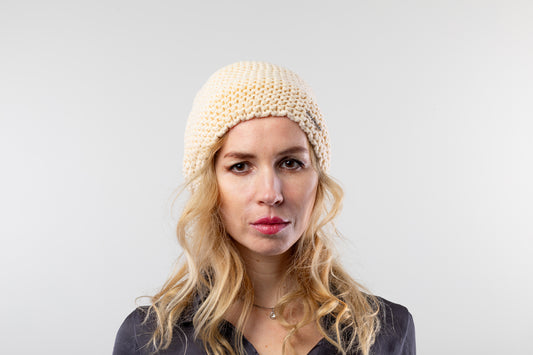 DCW-831-KB-die Mütze hält warm und ist innen mit Fleece gefüttert,