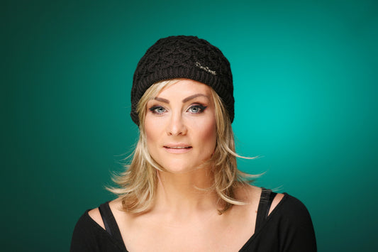 DC-W-703-Mütze in aktuellem Grobstrickmuster-Handgefertigt