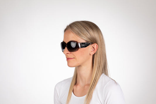 DC-PZ-003-GRAU-C1-mit polarisierten Brillengläsern