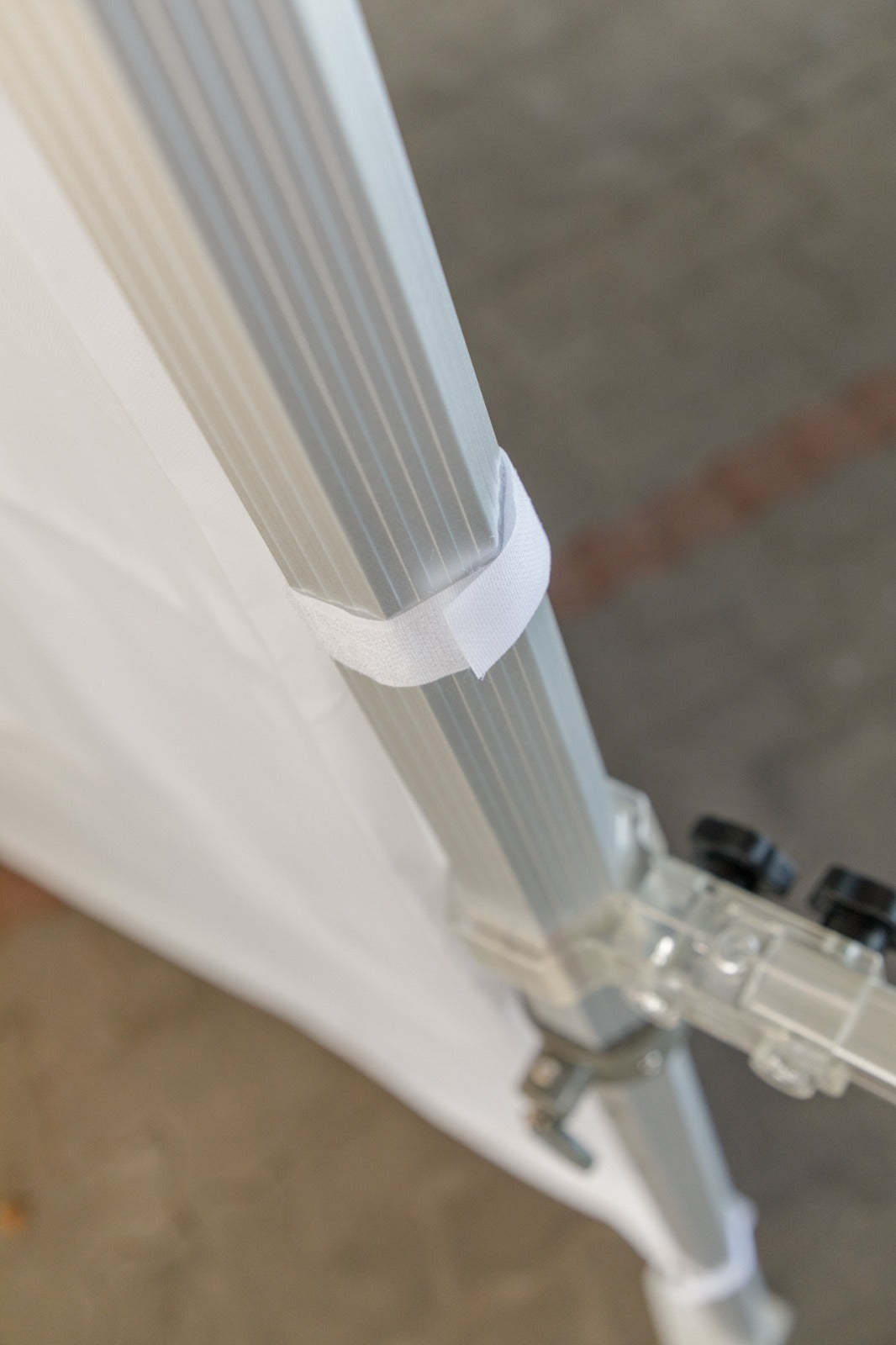 Profi-Aluminium ,inkl. 4Seitenteile+Kleiner Dach Faltpavillon 3,00x4,50 m-Schwarz-oder Weiß
