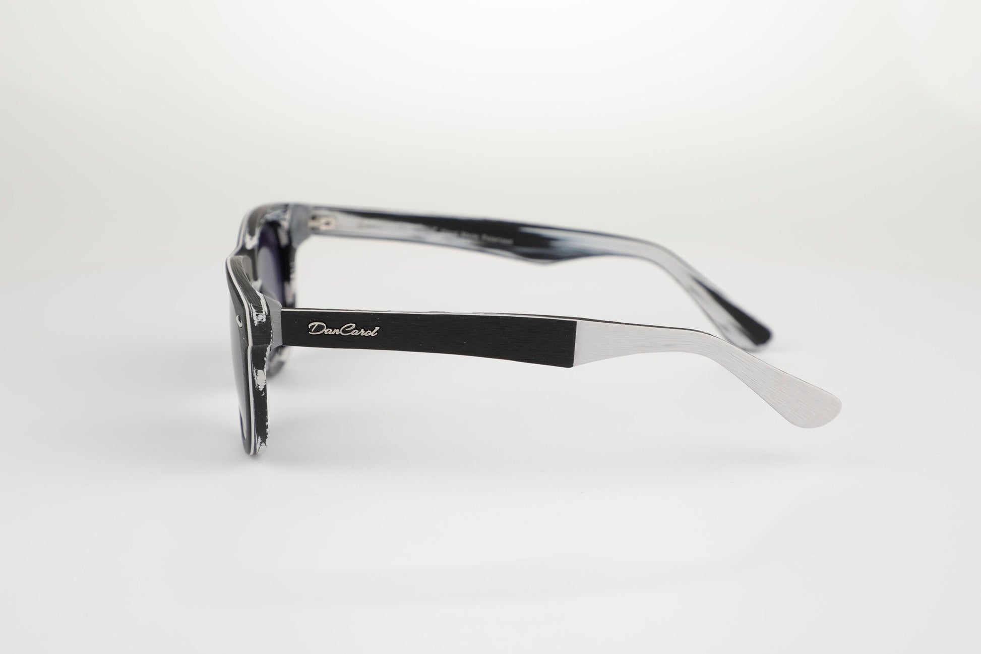 DC-009-G-Handmade-mit Polarisierenden Gläsern