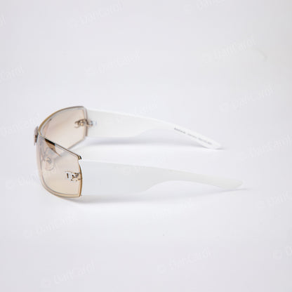 DC-855-Sportsonnenbrille in schnittigem Design aus der DanCarol Collection,